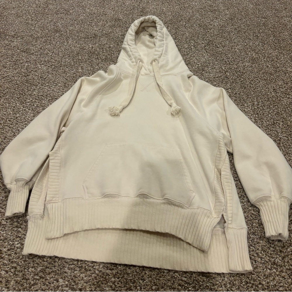 Oversized American Eagle hoodie!